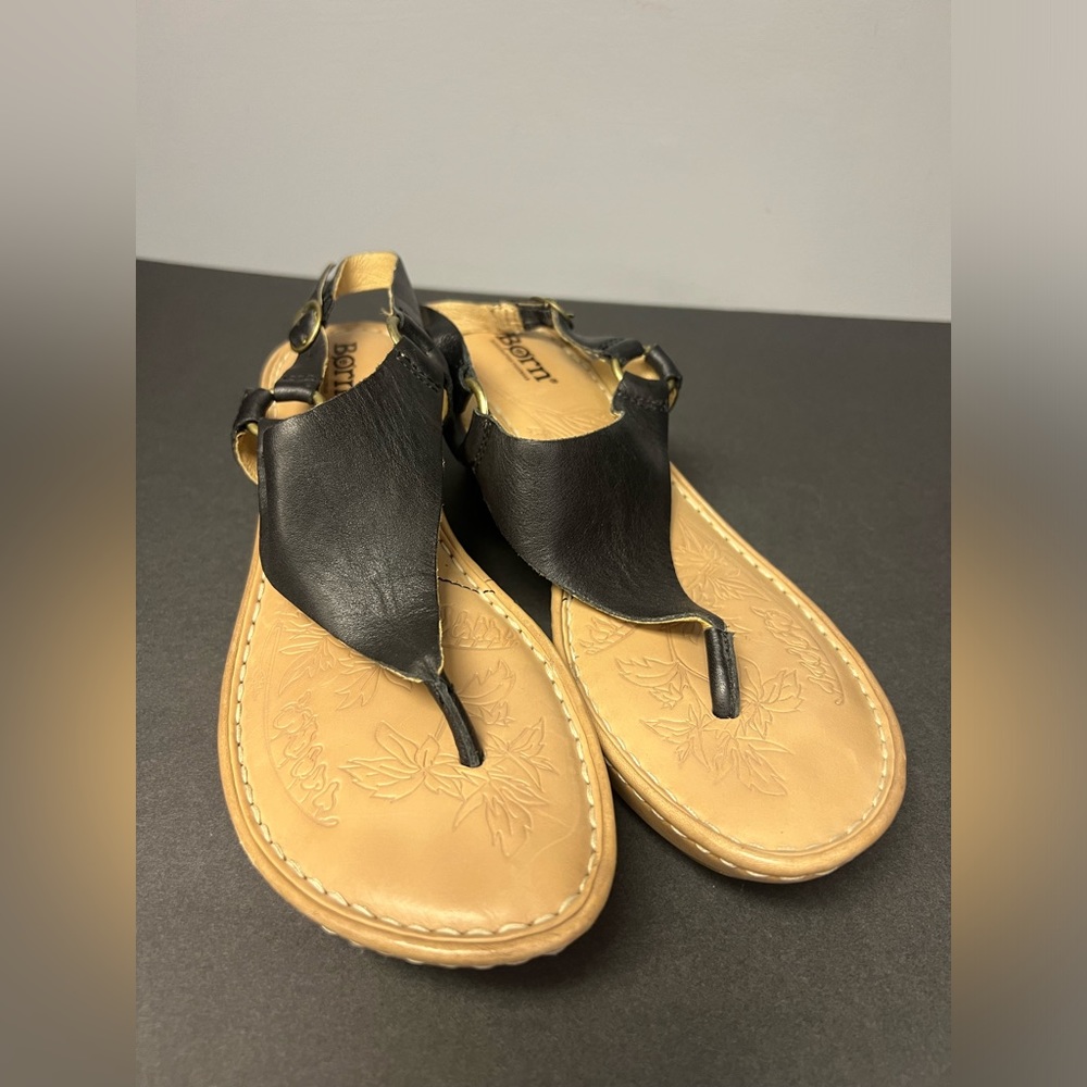 Born-Sandal wedges-Black/ Tan,‎ Size:8, Pre-Owned